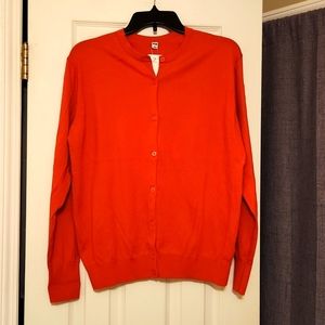 Uniqlo crew neck cardigan